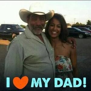 Meet your Posher, Adriana